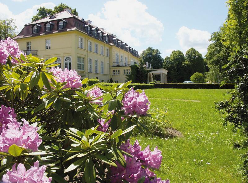 Schloss Hasenwinkel Hotel Exterior foto